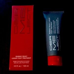 Dermlect runway ready luxury foot treatment